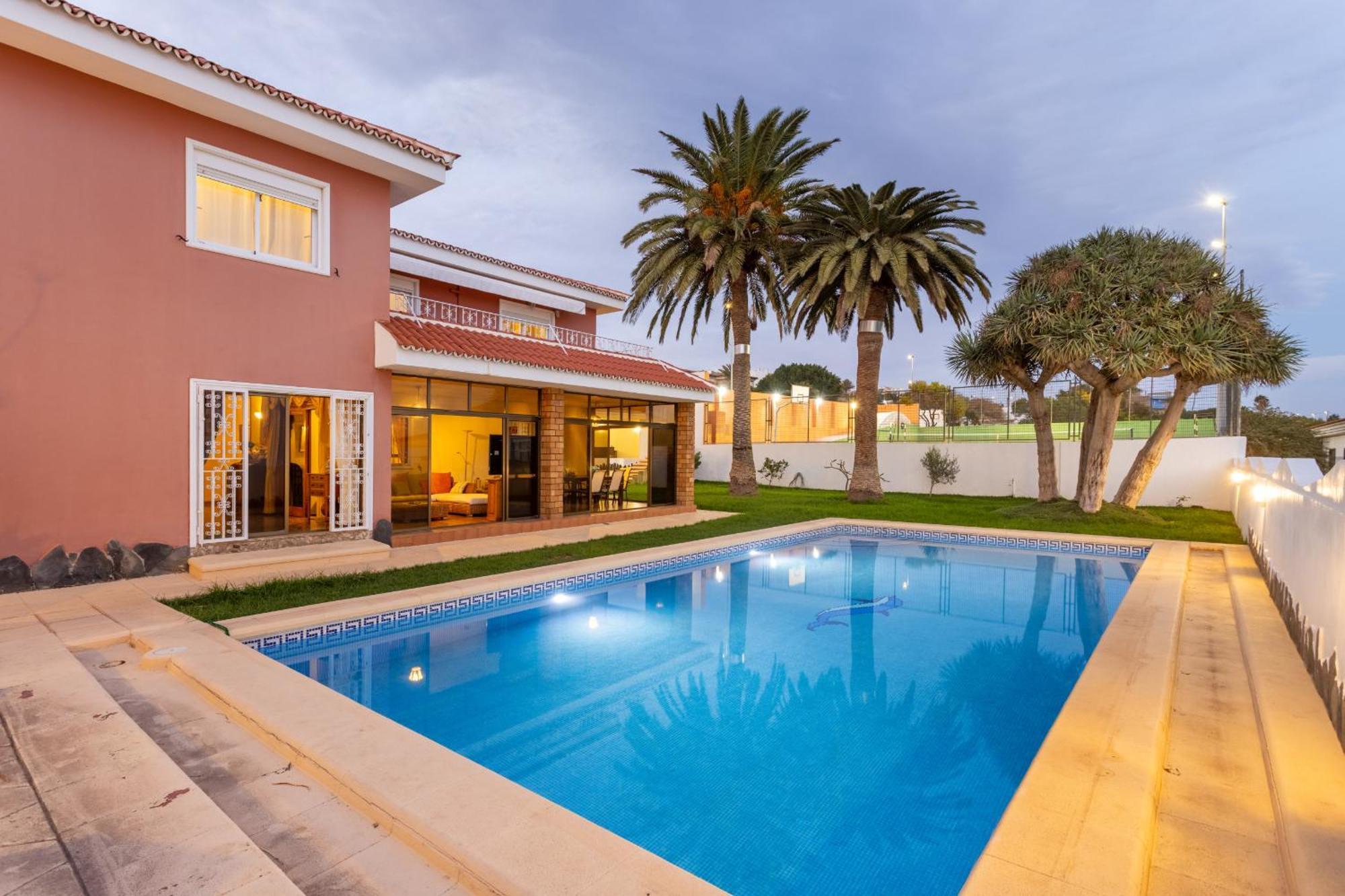 One & Only Sports And Relax Villa Heated Pool By Eden Rentals Tabaiba Exterior photo