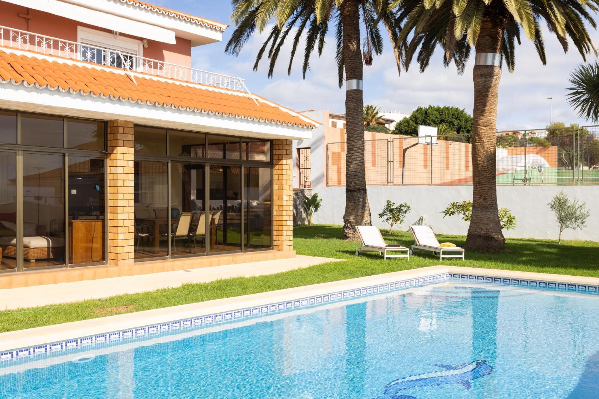One & Only Sports And Relax Villa Heated Pool By Eden Rentals Tabaiba Exterior photo